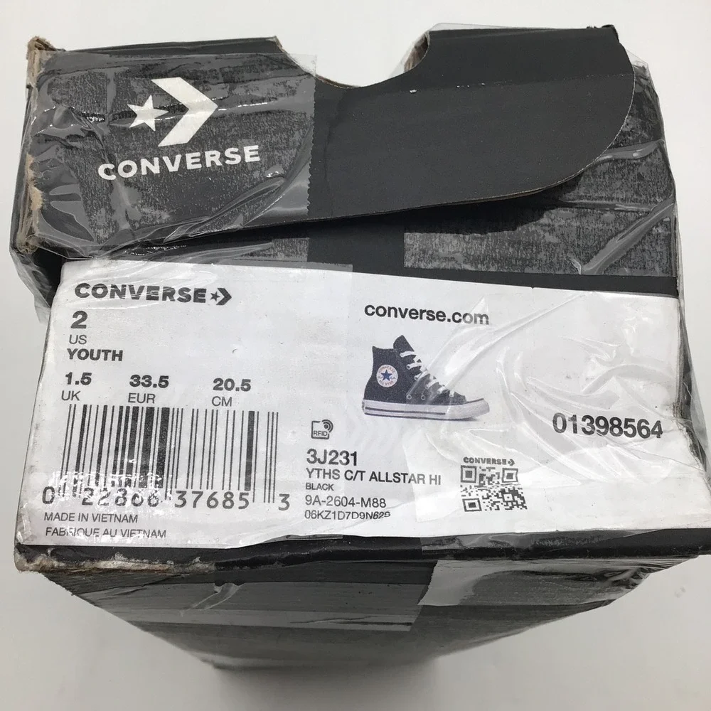 Converse CTAS High Top Kids Black Canvas Sneakers 3J231 Size 2Y NEW